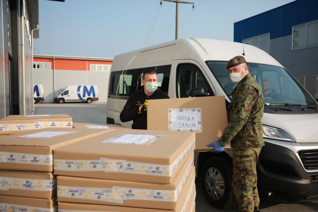 Donacija sa Vojskom za smeštaj bolesnika u Čairu